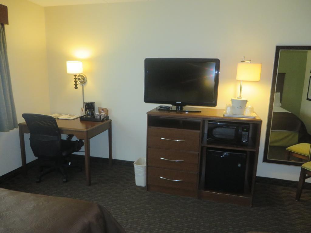 Americinn By Wyndham Rice Lake Room photo